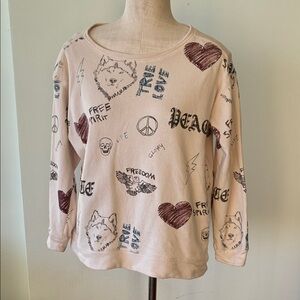 Chaser Sweatshirt with Heart and Wolf Design
